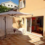 Iva Apartment *