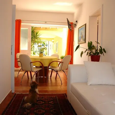 Iva Apartmán Orebić