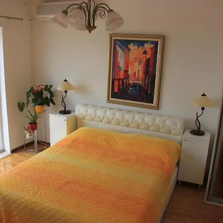 Iva Apartmán Orebić